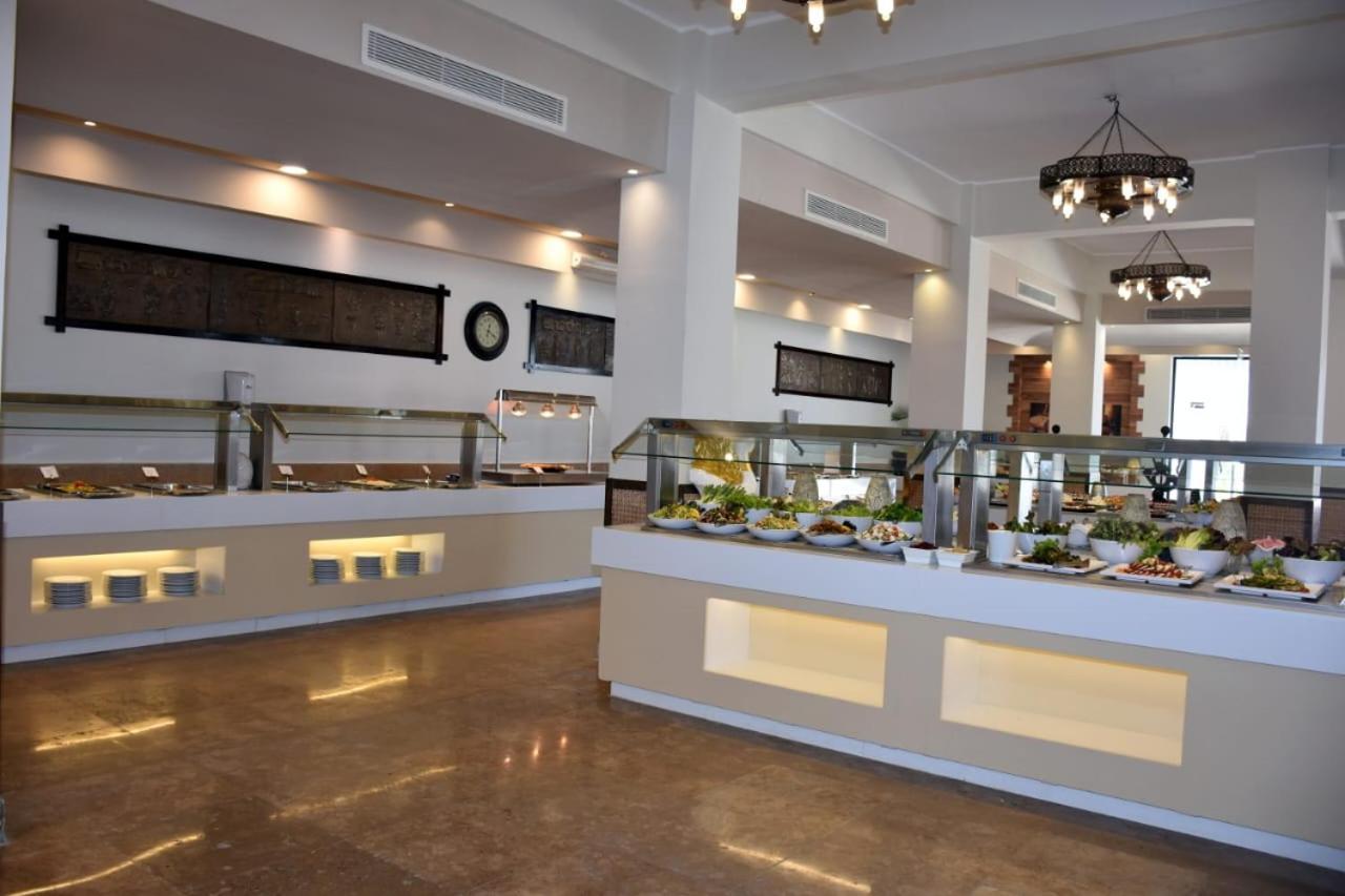 Sharm Club Beach Resort Bagian luar foto