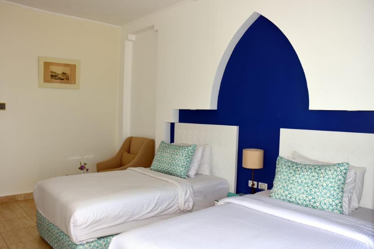 Sharm Club Beach Resort Bagian luar foto